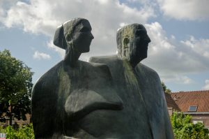 Nynkeplantsoen, Twee handen